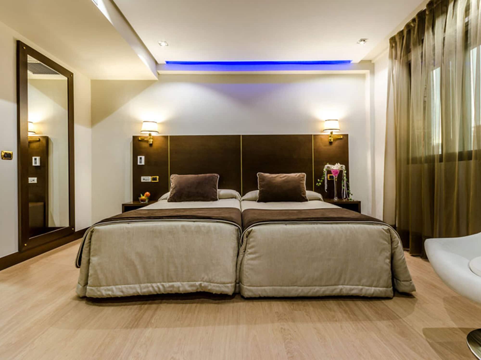 Hotel Princess โอว์เรนเซ ภายนอก รูปภาพ