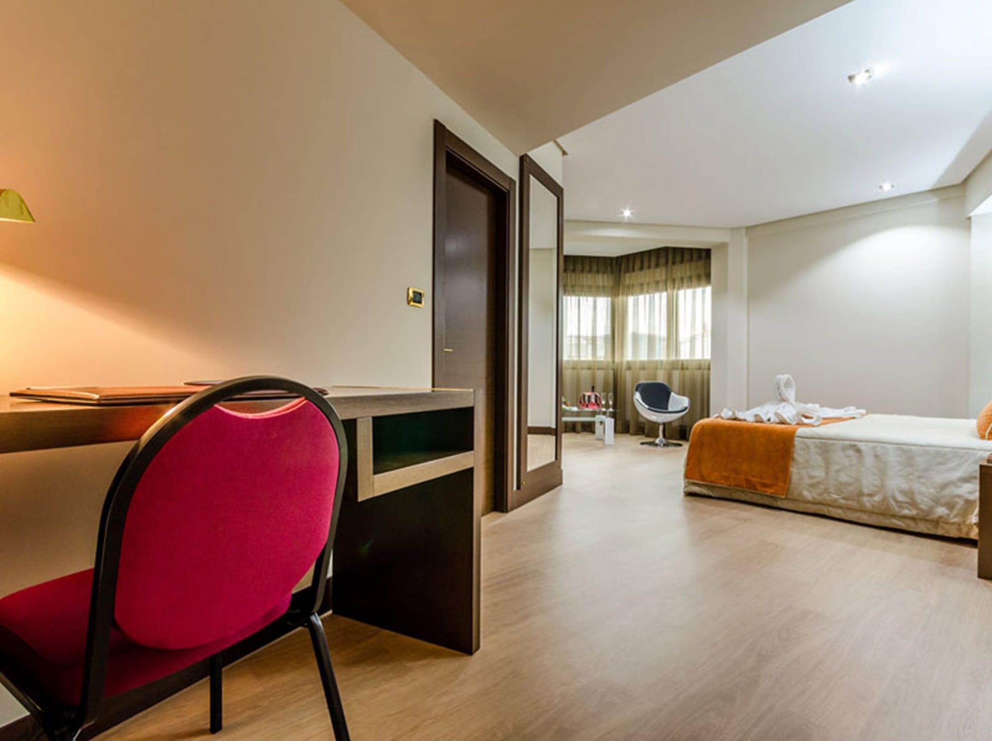 Hotel Princess โอว์เรนเซ ภายนอก รูปภาพ