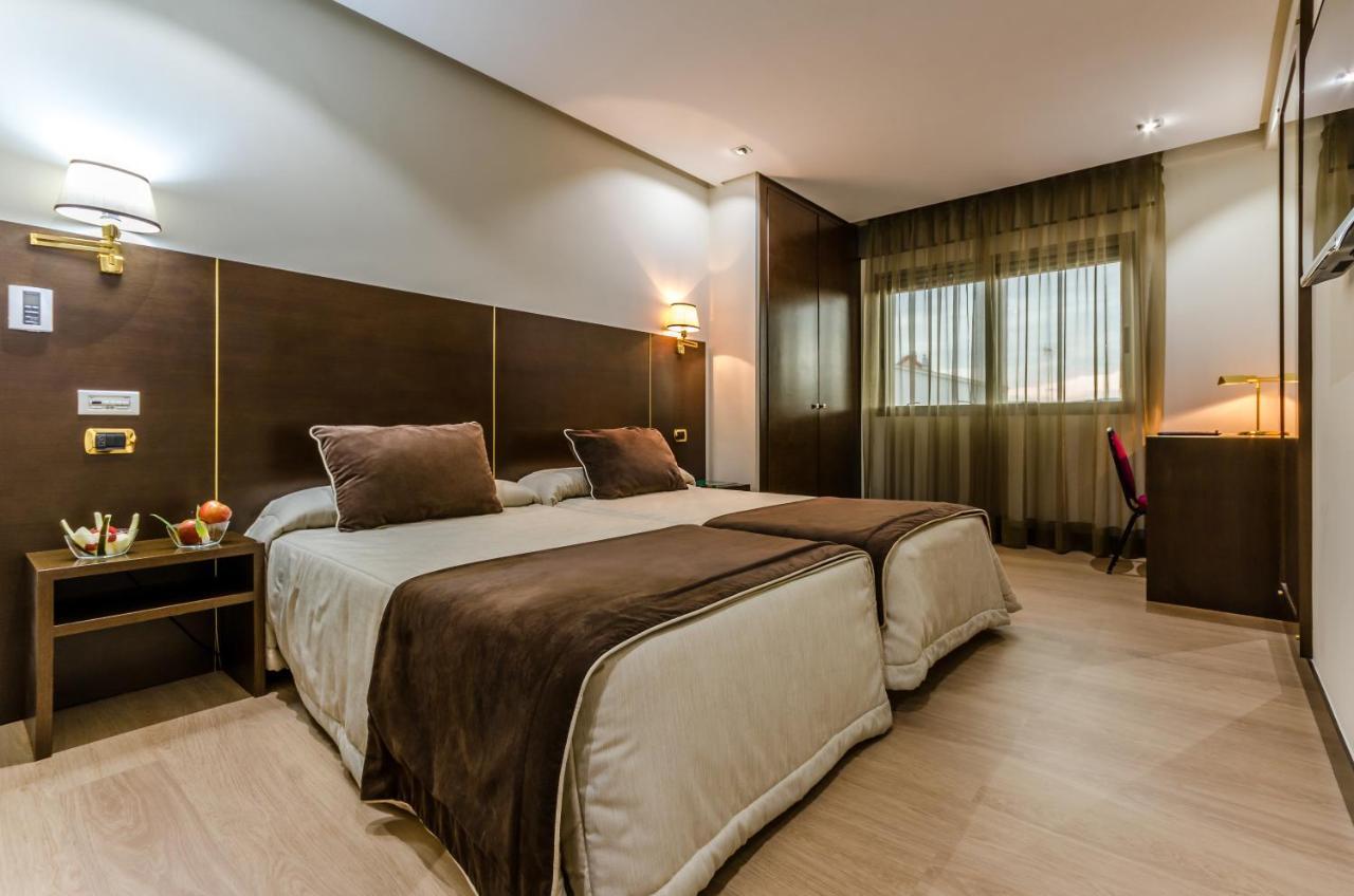 Hotel Princess โอว์เรนเซ ภายนอก รูปภาพ