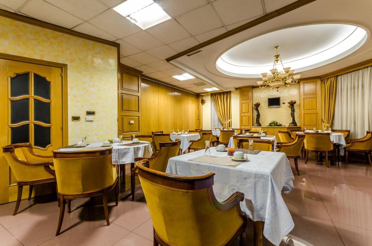 Hotel Princess โอว์เรนเซ ภายนอก รูปภาพ