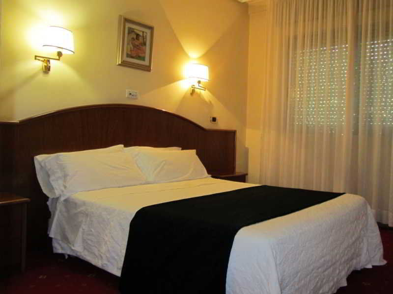 Hotel Princess โอว์เรนเซ ภายนอก รูปภาพ